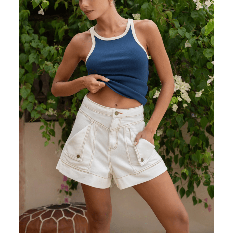 Pantaloncini cargo Rada Looksy: vita alta lusinghiera e tasche cargo estive alla moda