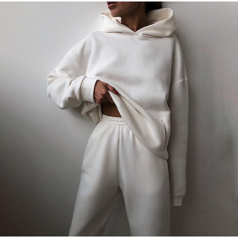 Completo da jogging da donna Anika: oversize, comodo e alla moda