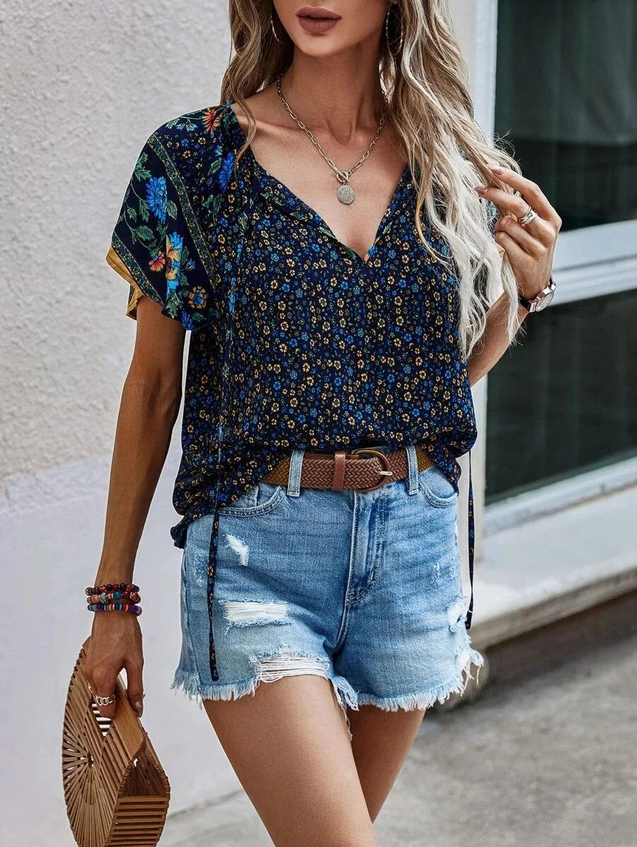 Camicetta da donna Kataleya - Elegante top a maniche corte con vestibilità senza tempo e stile versatile