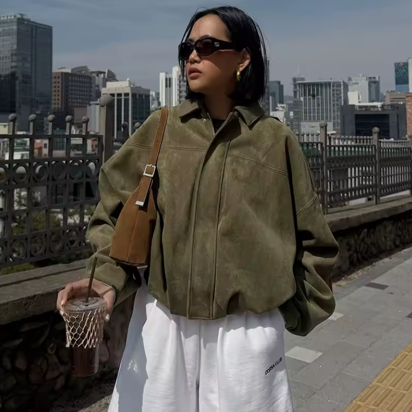 Isla Veste Femme en Daim – Blouson Oversize Élégant avec Coupe Moderne & Confort Doux