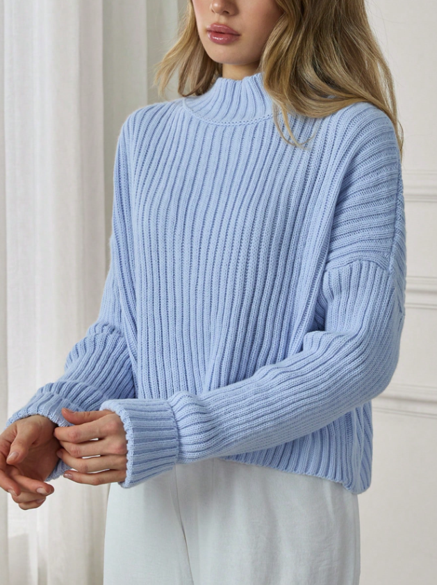 Charlie Pull Femme – Pull en Maille Douce à Col Mi-Haut & Coupe Ample pour Automne/Hiver