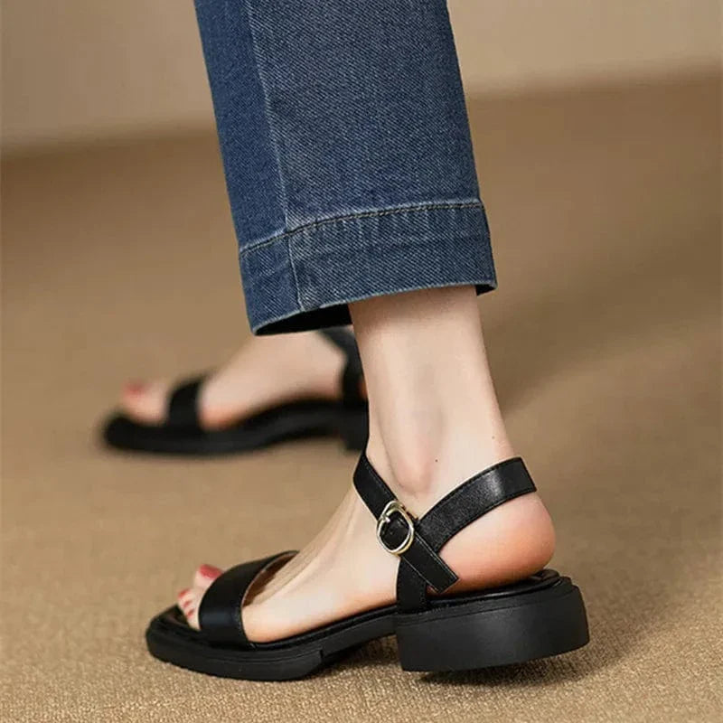 Sandali in pelle da donna Celine - Eleganti sandali in pelle con comfort superiore per l'estate