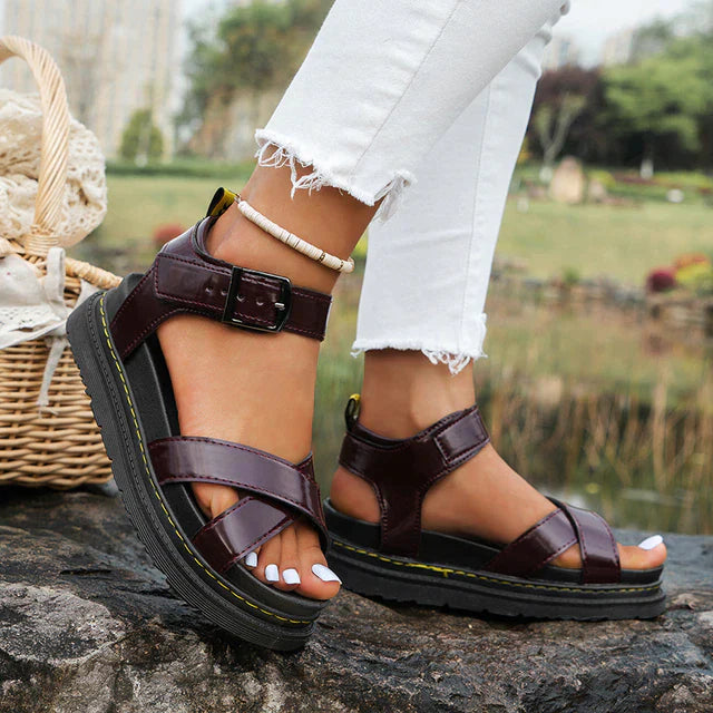 Sandali con zeppa da donna Glenda - Sandali eleganti con cinturino regolabile per un'estate elegante