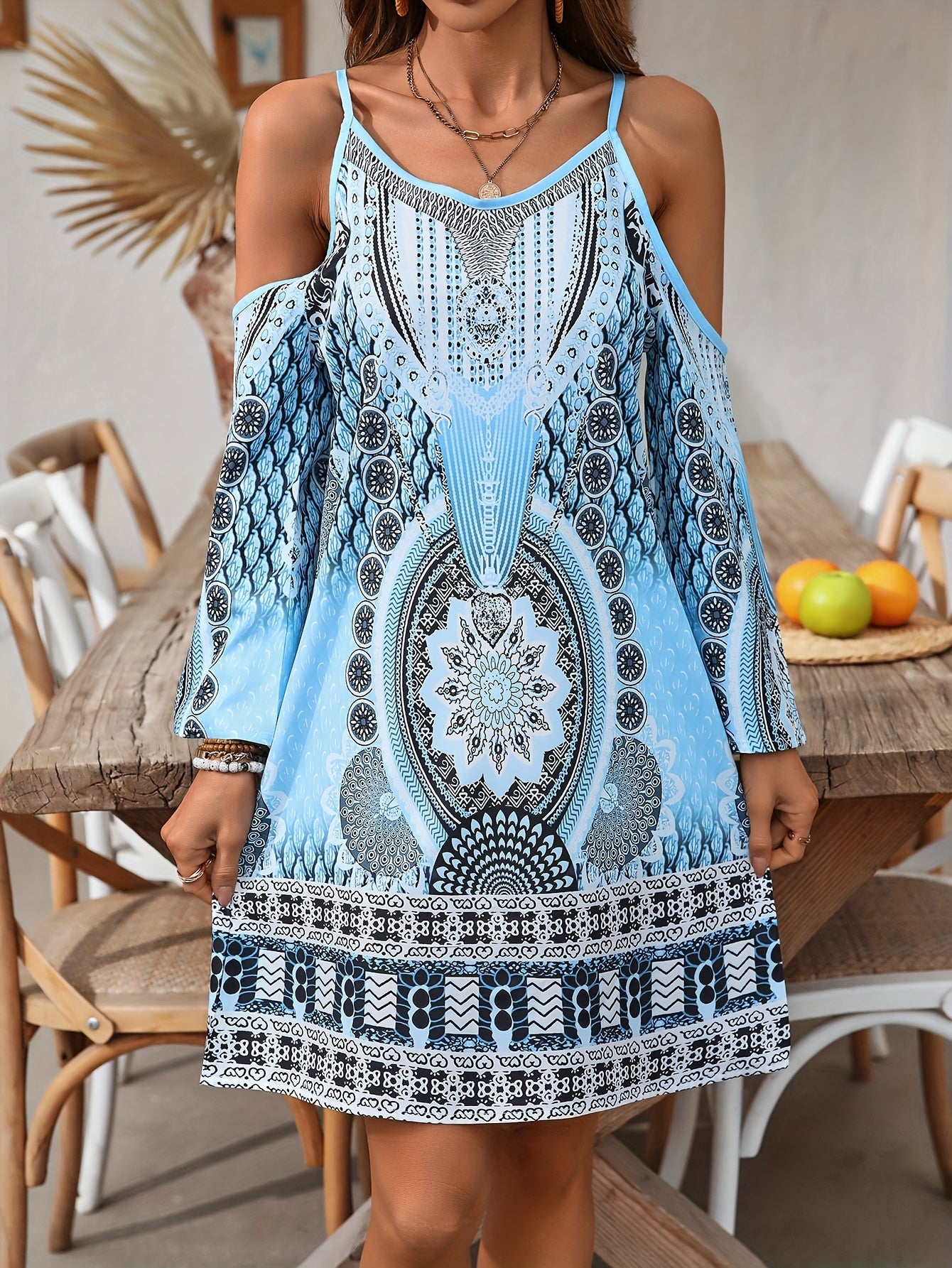 Abito da donna Soleandra - Abito midi bohémien senza maniche con stampa vintage chic estiva