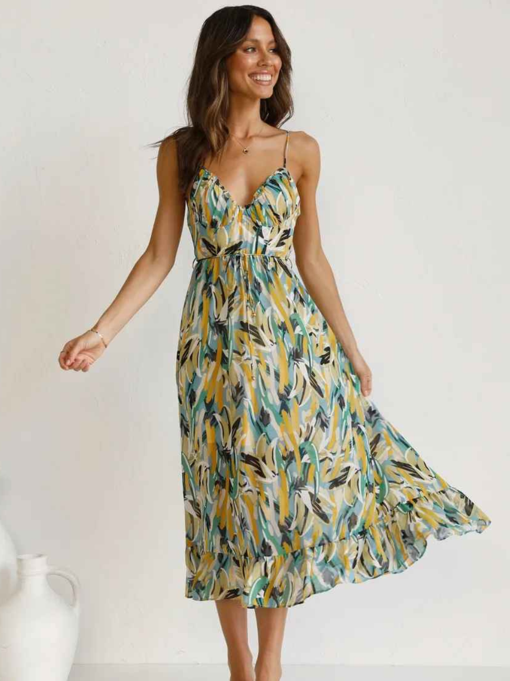 Abito lungo da donna Chloe: abito estivo leggero con stampa tropicale e spalline sottili lusinghiere