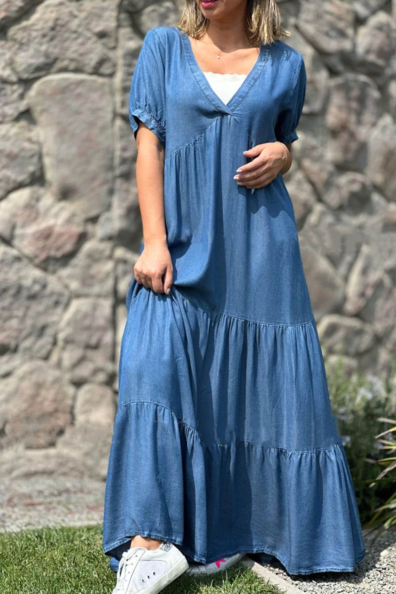 Abito estivo da donna Via – Abito a maniche corte con scollo a V e sovrapposizione effetto denim