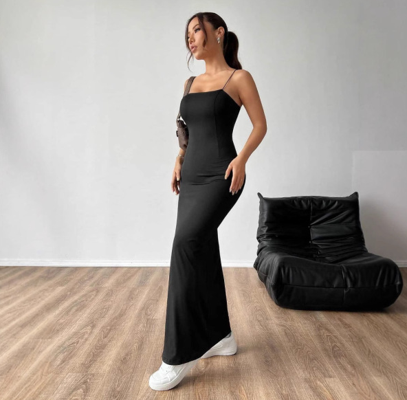 Abito lungo da donna Valessia - Elegante abito estivo senza maniche con spacchi e taglio sexy e fluido
