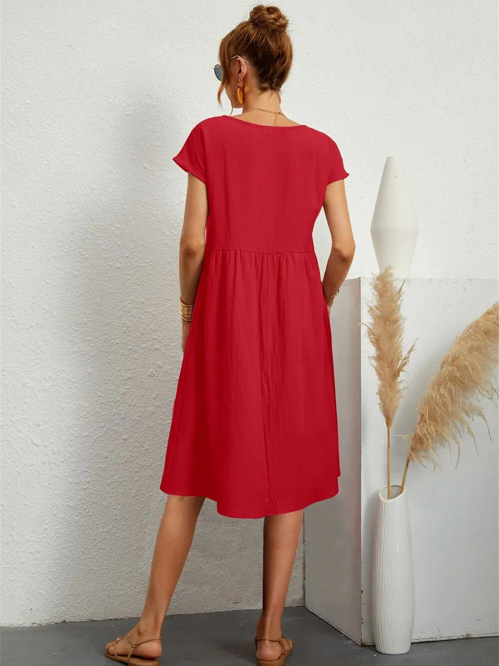 Elegante abito lungo da donna: design maxi senza tempo con vestibilità aderente e finitura di lusso