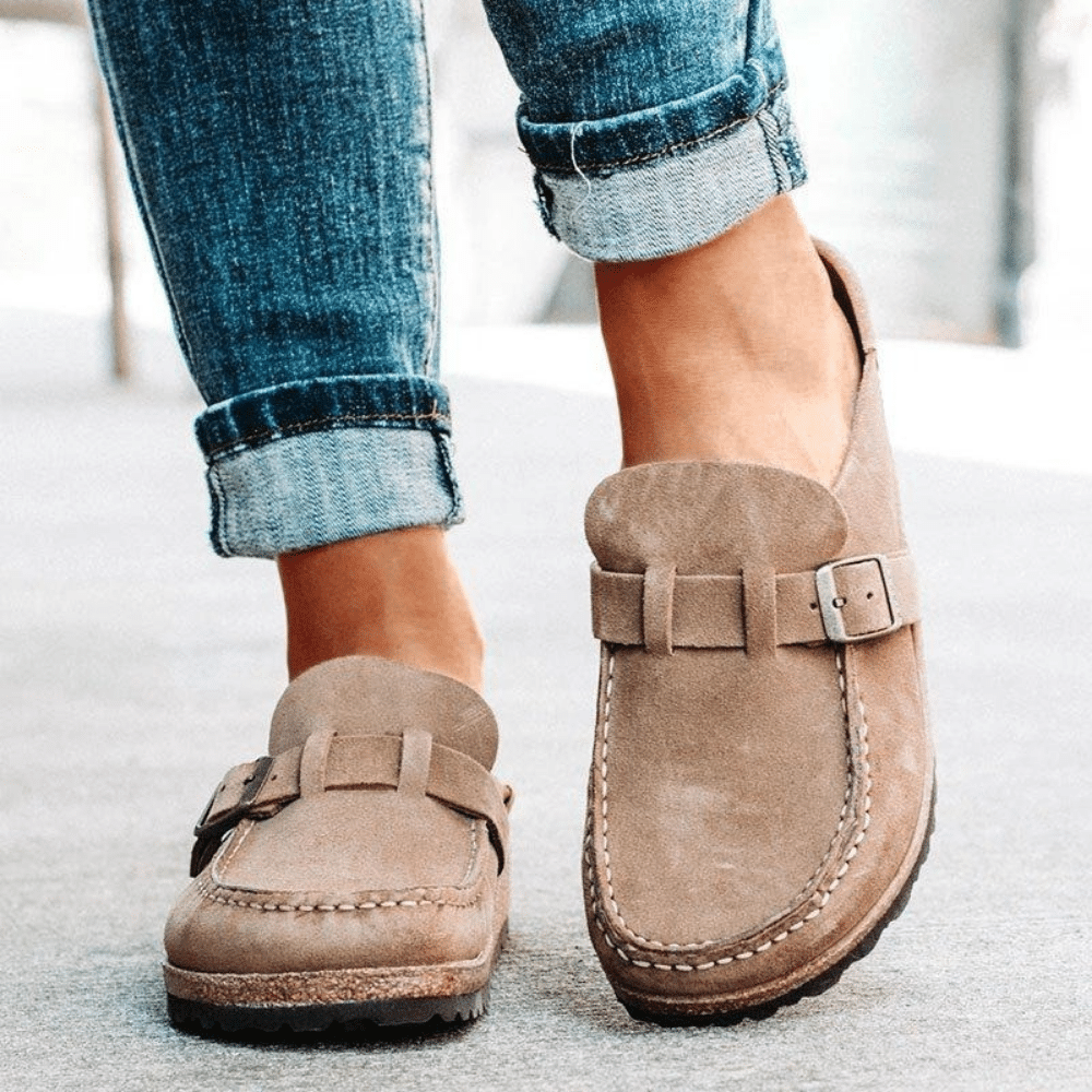 Zoccoli comfort da donna Georgia - Ciabatte ergonomiche con cinturino e fibbia per uno stile casual