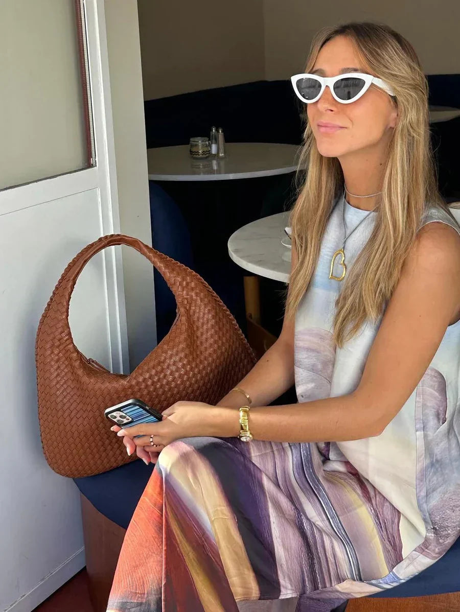 Borsa Hobo da donna Louisa: elegante, spaziosa e dallo stile intrecciato senza tempo