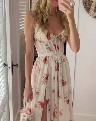 Abito da donna Dayana: elegante abito lungo con stampa floreale e vestibilità fluida, stile senza tempo