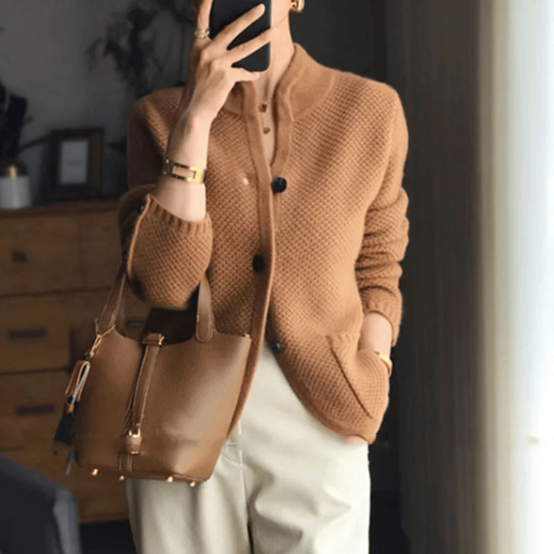 Cardigan da donna Xyla: cardigan comodo e sofisticato con stile elegante e confortevole