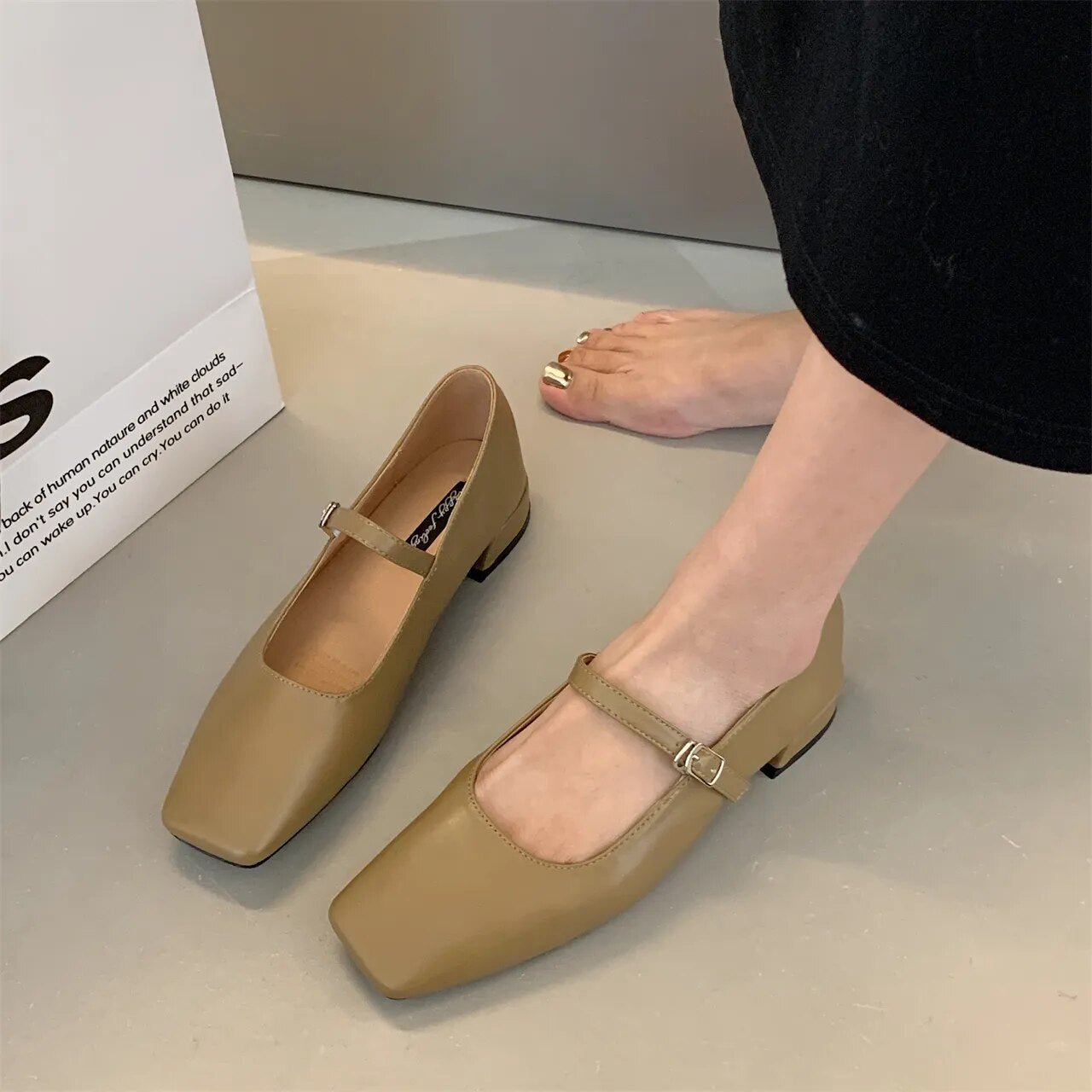 Cyril Chaussures à Talon Plat pour Femme – Design élégant et confortable avec semelle souple et flexible