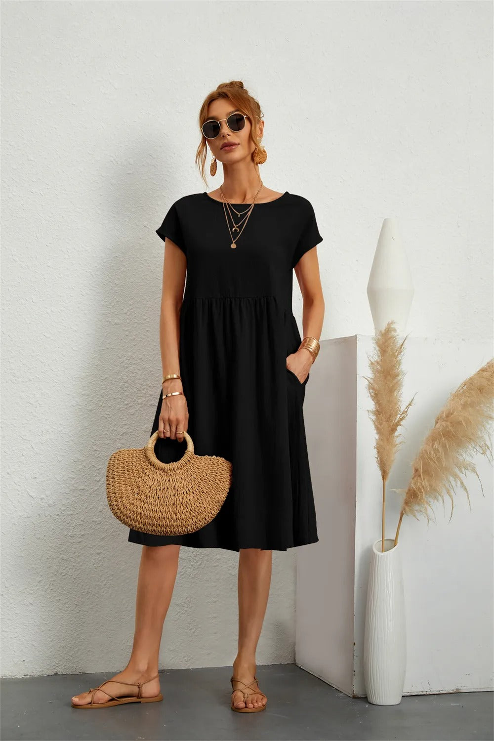 Elegante abito lungo da donna: design maxi senza tempo con vestibilità aderente e finitura di lusso