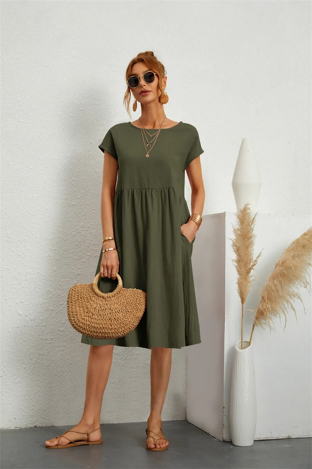 Elegante abito lungo da donna: design maxi senza tempo con vestibilità aderente e finitura di lusso