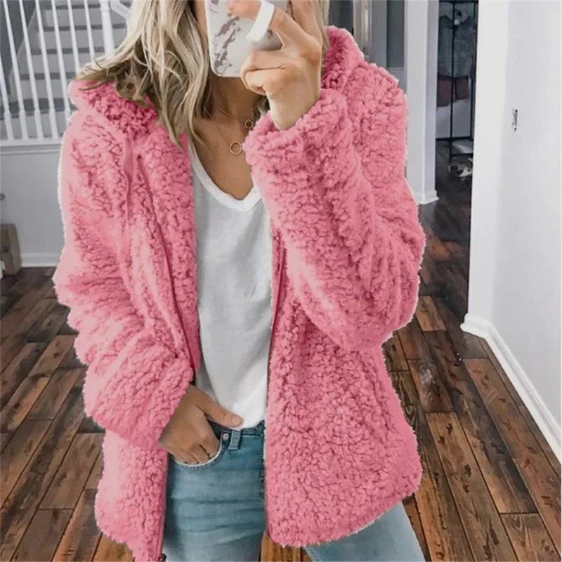 Cardigan da donna Olivia: cardigan in pile morbido, comodo ed elegante per tutti i giorni