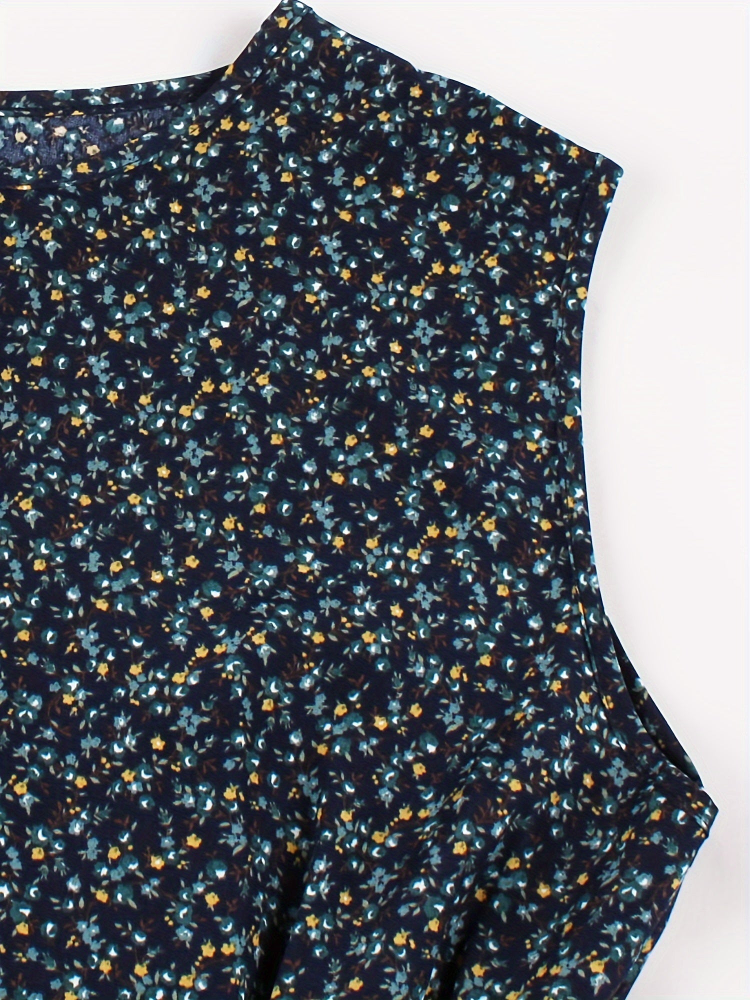 Robe d'Été Lily pour Femme – Robe Midi Sans Manches à Imprimé Floral et Coupe Élégante
