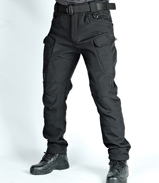 Mac Pantalon Tactic Bărbați – Rezistent, Cu Multiple Buzunare & Performanță Outdoor