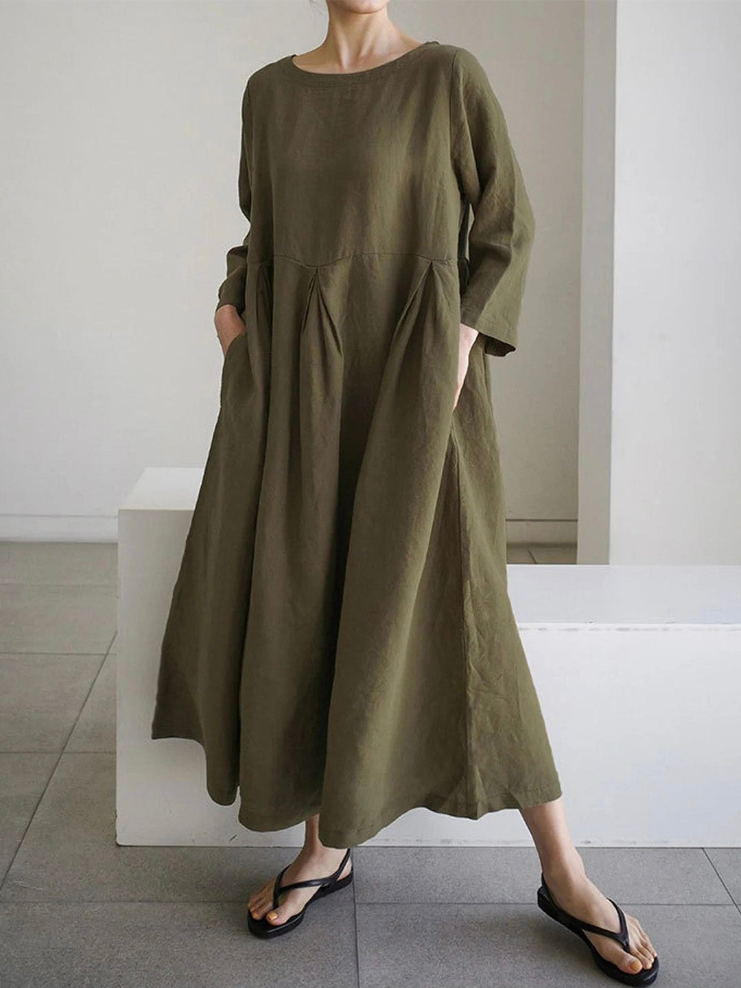 Abito lungo da donna Cielo: lino leggero, comfort naturale e stile minimalista ed elegante 