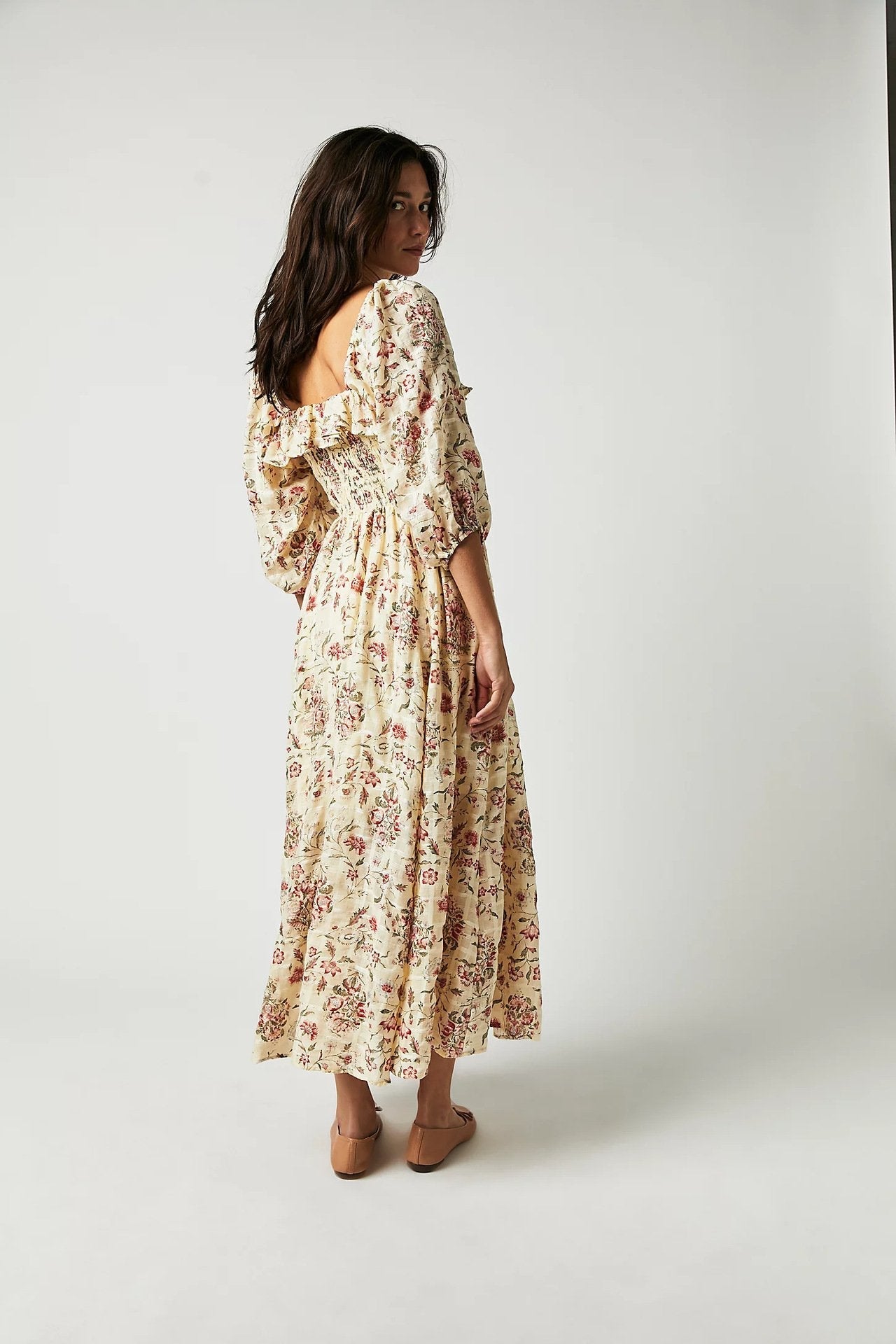 Abito midi da donna Quinn – Abito in cotone floreale con romantico stile bohémien e vestibilità aderente