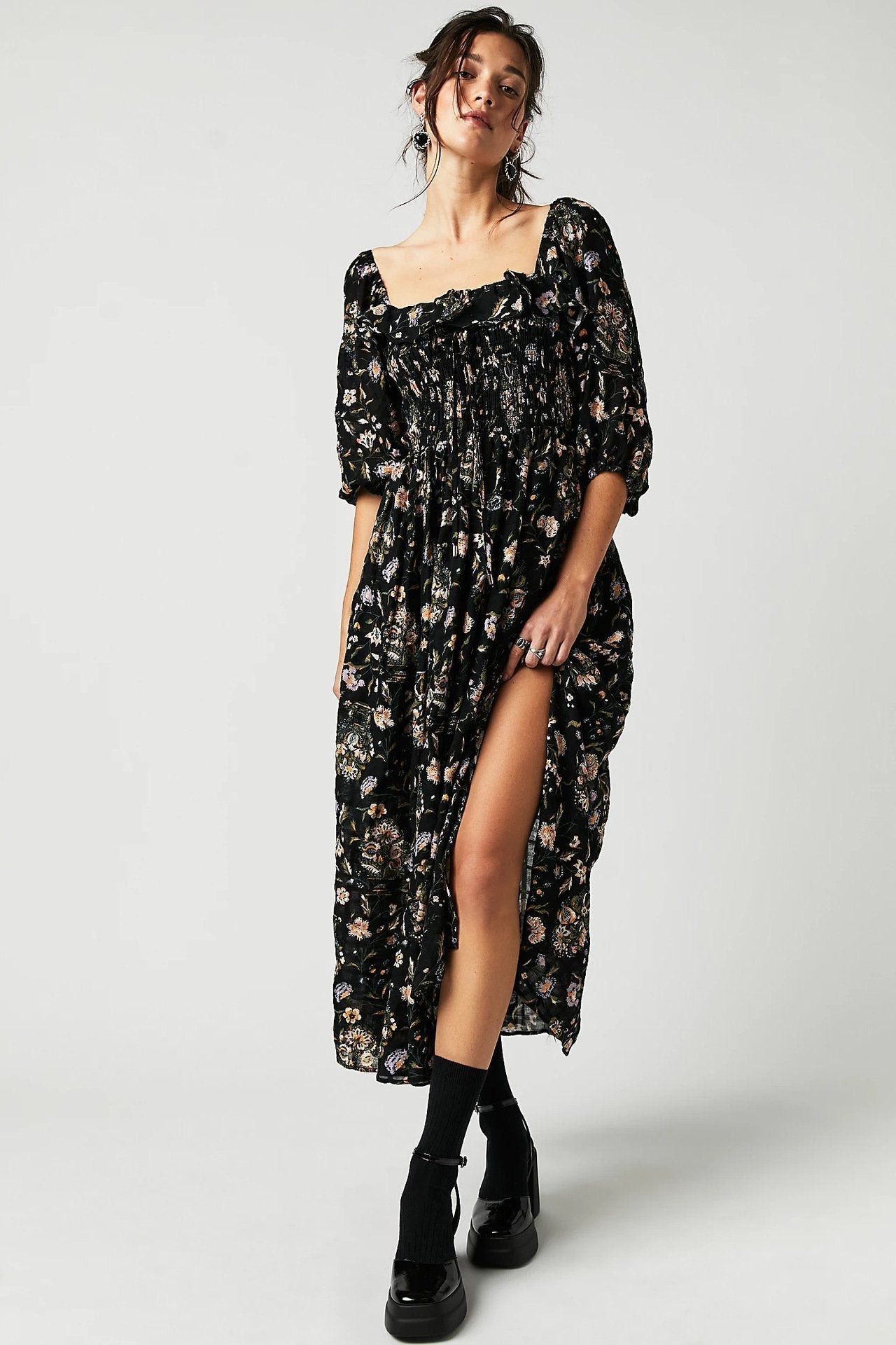 Abito midi da donna Quinn – Abito in cotone floreale con romantico stile bohémien e vestibilità aderente