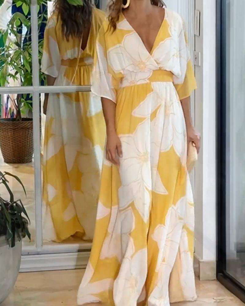 Robe Femme Calypso – Élégante Robe Fleurie avec Détails Contrastés & Coupe Féminine
