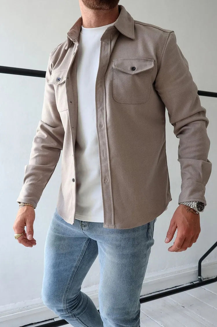 Giacca in pelle da uomo William con bottoni: stile senza tempo, resistente ed elegante