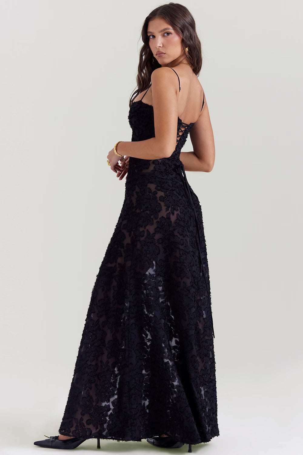 Kandace Robe Longue Femme – Robe en Dentelle Scintillante avec Bretelles Réglables & Bonnets Intégrés