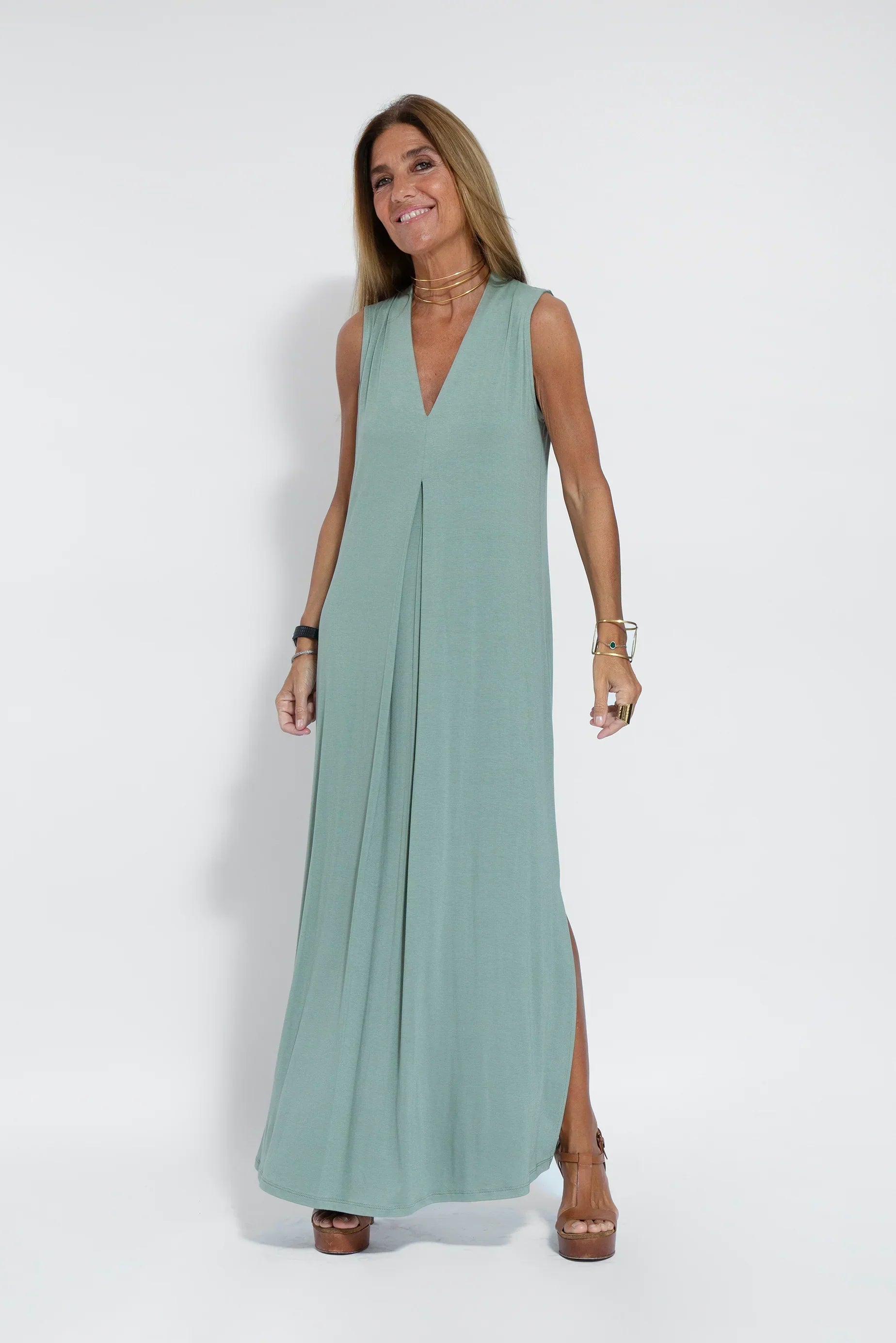 Completo da donna Ayania: elegante abito e gilet in cotone con vestibilità aderente ed effetto tubino