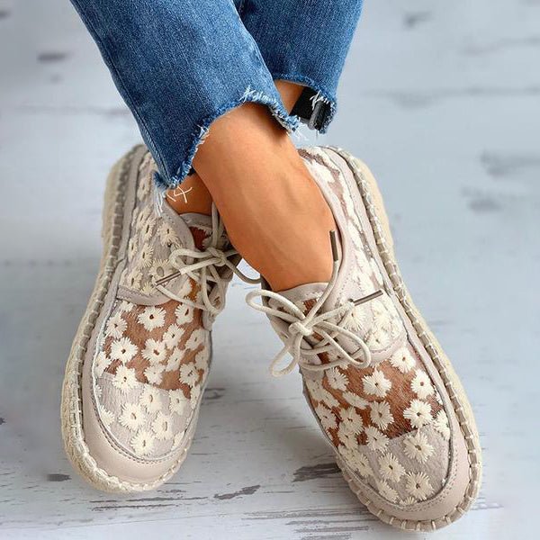 Scarpe da donna Stephanie - Mocassini comodi con ricami floreali e suola robusta