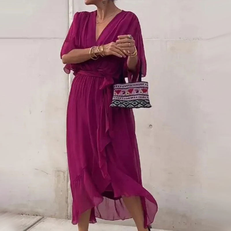 Abito avvolgente da donna Aceline: scollo a V profondo e cintura in vita per una vestibilità elegante e valorizzante